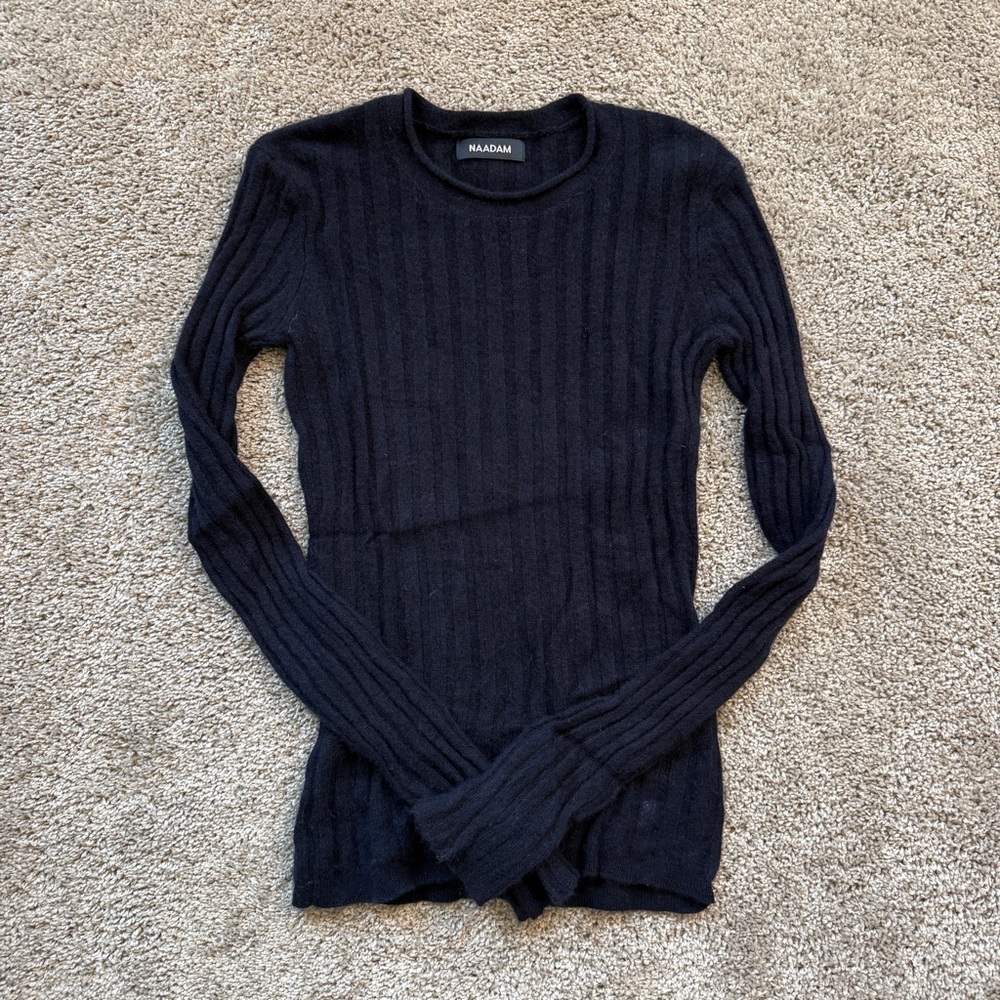 Naadam Lightweight Cashmere Ribbed Sweater in Navy XXS